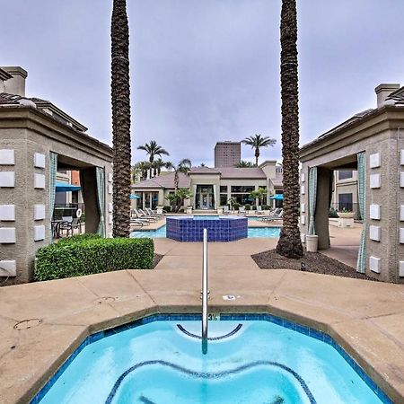 Modern Condo With Pool About 3 Mi To Downtown Phoenix! Exterior photo